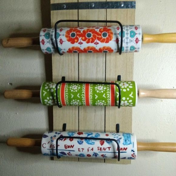❤️ Reserved New Set of 3 Anthropologie Rolling Pins and Rolling Pin Holder - Picture 2 of 7